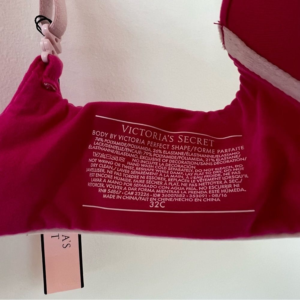 Victoria Secret Body By Victoria Perfect Shape 32C pink lace comfortable padded - Picture 2 of 3